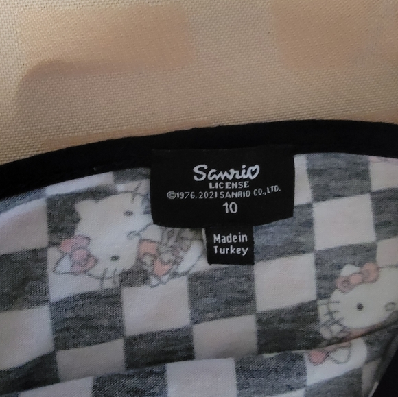 Hello Kitty Mini Dress - Picture 5 of 6